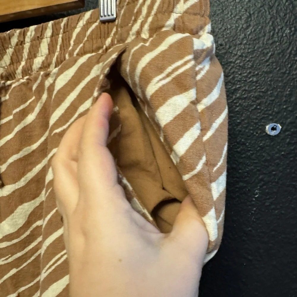 a new day Brown and Cream Zebra Patterned Pants Size XXL - Picture 2 of 4